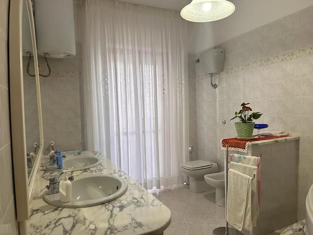 B&B Grazia Deledda Alghero Bed & Breakfast